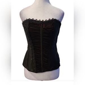 Elegant Black Strapless Corset
